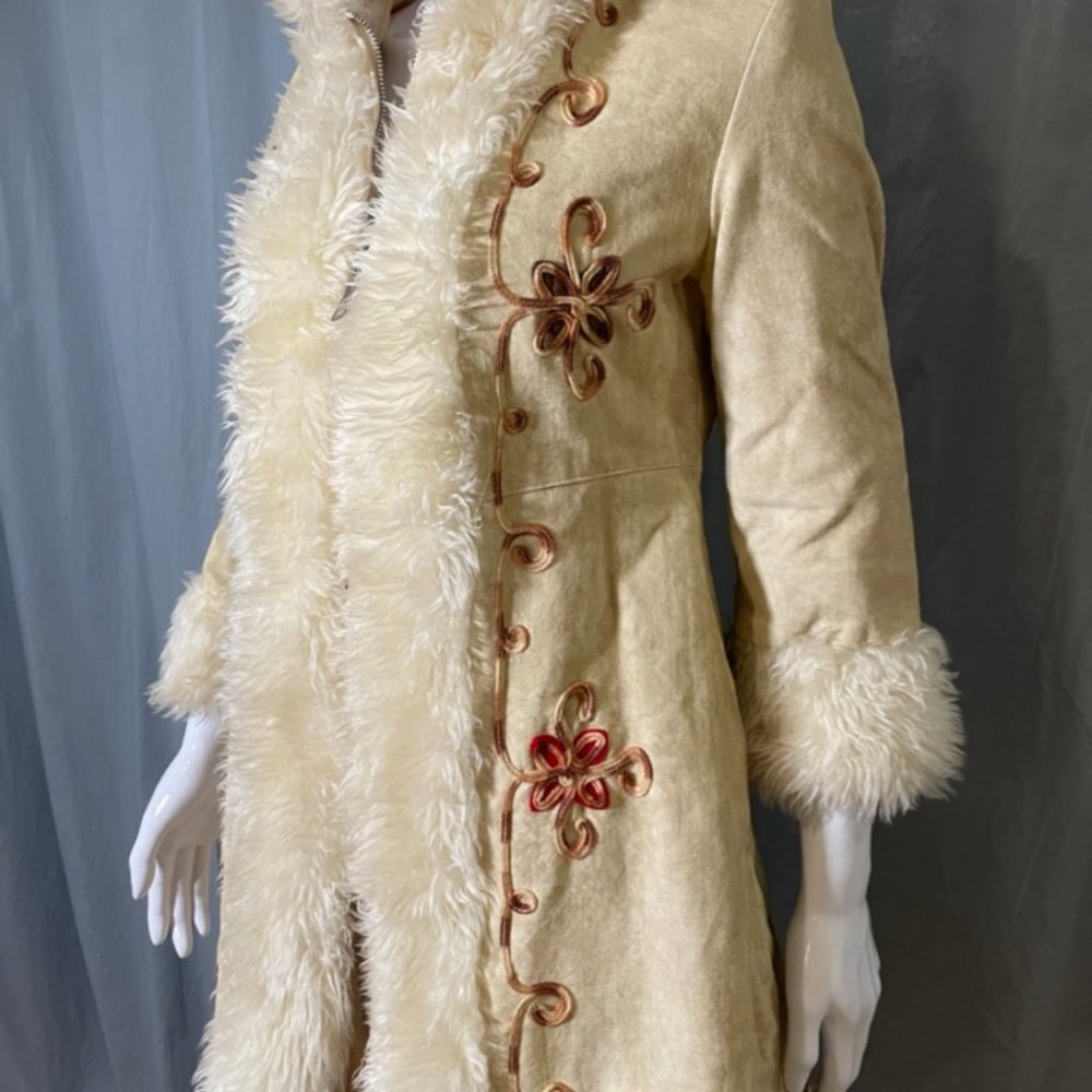 Vintage Faux Fur Suede Coat Embroidered with Hood